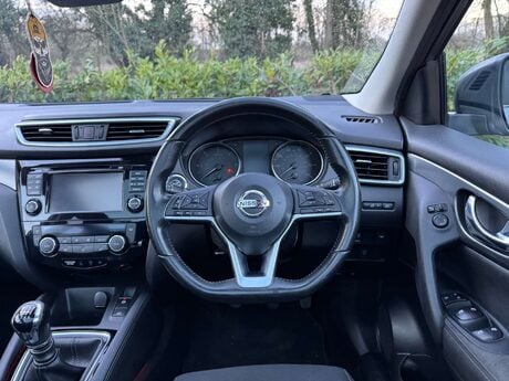 Nissan Qashqai 1.5 Qashqai N-Connecta dCi 5dr 39