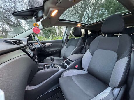 Nissan Qashqai 1.5 Qashqai N-Connecta dCi 5dr 40
