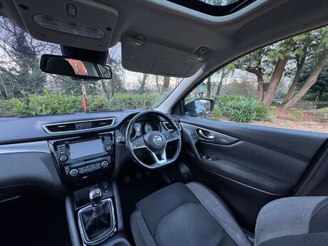 Nissan Qashqai 1.5 Qashqai N-Connecta dCi 5dr 11
