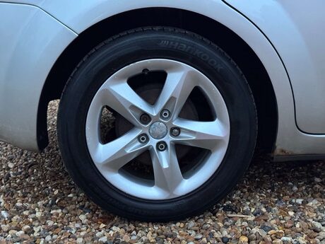 Ford Focus 1.6 Focus Zetec TDCi 109 5dr 23