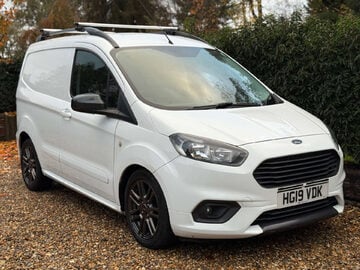 Ford Transit Courier 1.5 Transit Courier Sport TDCi