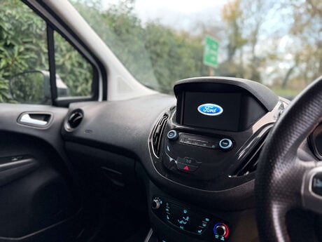 Ford Transit Courier 1.5 Transit Courier Sport TDCi 18
