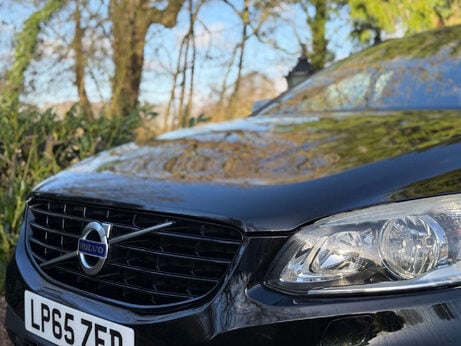 Volvo XC60 2.4 XC60 R-Design Nav D5 AWD Auto 4WD 5dr 2