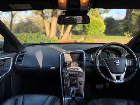 Volvo XC60 2.4 XC60 R-Design Nav D5 AWD Auto 4WD 5dr 39