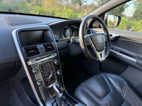 Volvo XC60 2.4 XC60 R-Design Nav D5 AWD Auto 4WD 5dr 20