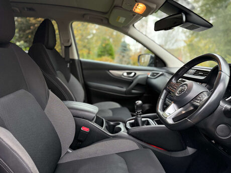 Nissan Qashqai 1.5 Qashqai N-Connecta dCi 5dr 35