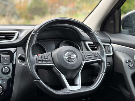 Nissan Qashqai 1.5 Qashqai N-Connecta dCi 5dr 16