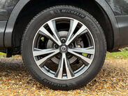 Nissan Qashqai 1.5 Qashqai N-Connecta dCi 5dr 39