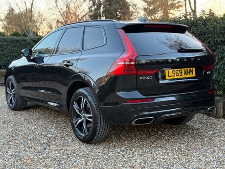 Volvo XC60 2.0 T5 R-Design Auto AWD Euro 6 (s/s) 5dr 9