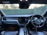Volvo XC60 2.0 T5 R-Design Auto AWD Euro 6 (s/s) 5dr 29