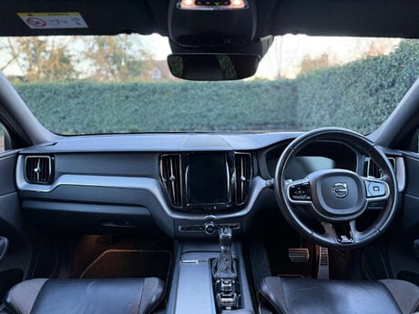 Volvo XC60 2.0 T5 R-Design Auto AWD Euro 6 (s/s) 5dr 29