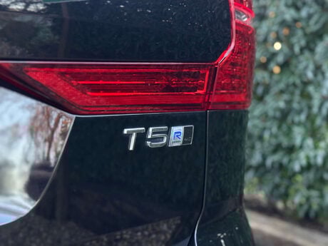 Volvo XC60 2.0 T5 R-Design Auto AWD Euro 6 (s/s) 5dr 12