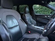 Volvo XC60 2.0 T5 R-Design Auto AWD Euro 6 (s/s) 5dr 30