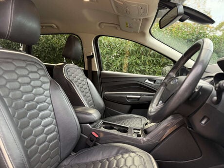 Ford Kuga 1.5 Kuga Vignale 4x4 Auto 4WD 5dr 28