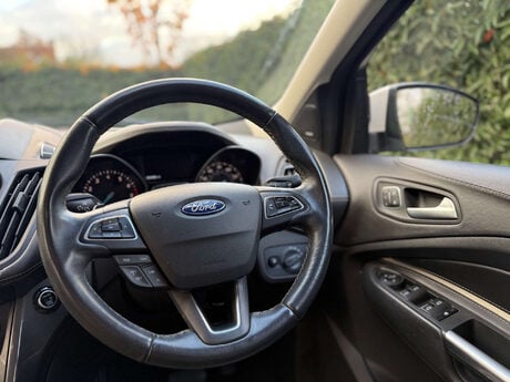 Ford Kuga 1.5 Kuga Vignale 4x4 Auto 4WD 5dr 34