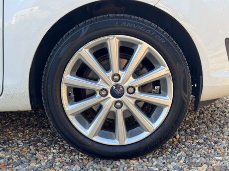 Ford Fiesta 1.0T EcoBoost Titanium Euro 6 (s/s) 5dr 28