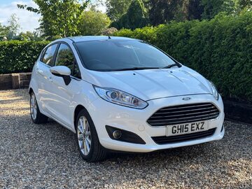 Ford Fiesta 1.0T EcoBoost Titanium Euro 6 (s/s) 5dr