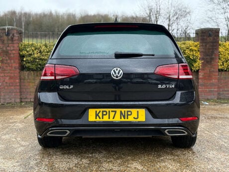 Volkswagen Golf 2.0 Golf R-Line TDI BlueMotion Technology Semi-Auto 5dr 18