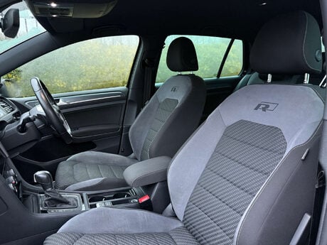 Volkswagen Golf 2.0 Golf R-Line TDI BlueMotion Technology Semi-Auto 5dr 22