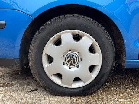 Volkswagen Polo 1.2 Polo S 3dr 21