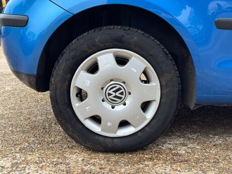 Volkswagen Polo 1.2 Polo S 3dr 23