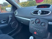 Renault Clio 1.4 Clio Dynamique 3dr 21