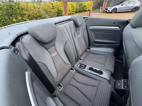 Audi A3 1.8 A3 Sport TFSI Semi-Auto 2dr 37