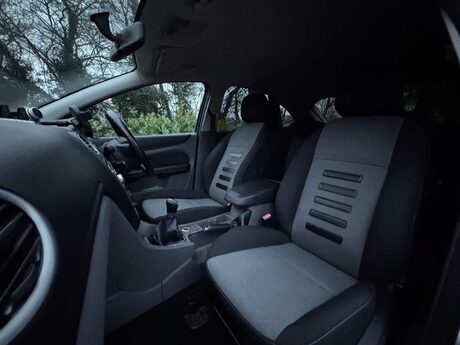 Ford Focus 1.6 Focus Zetec TDCi 109 5dr 16