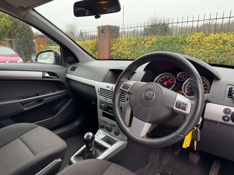 Vauxhall Astra 1.4 Astra SXI 16v 5dr 7