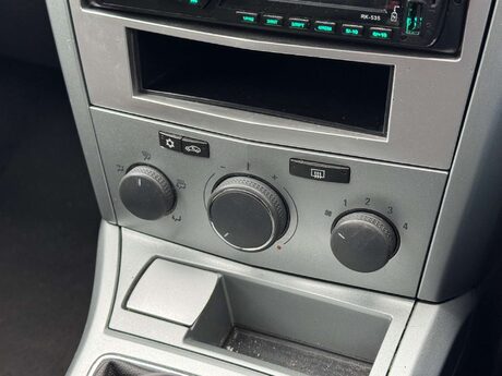 Vauxhall Astra 1.4 Astra SXI 16v 5dr 22