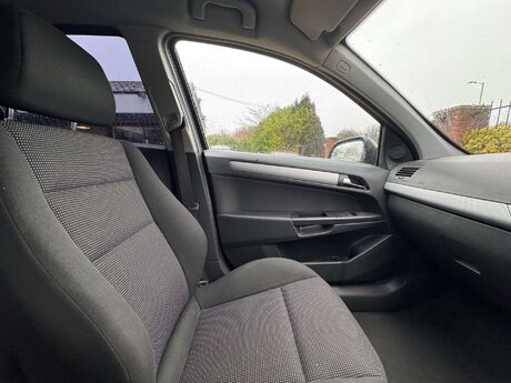 Vauxhall Astra 1.4 Astra SXI 16v 5dr 20