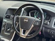 Volvo XC60 2.4 XC60 SE Luxury Nav D5 AWD 4WD 5dr 33