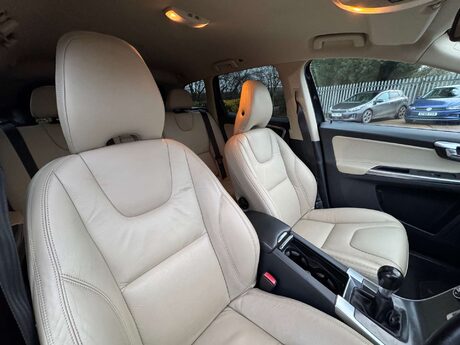 Volvo XC60 2.4 XC60 SE Luxury Nav D5 AWD 4WD 5dr 26