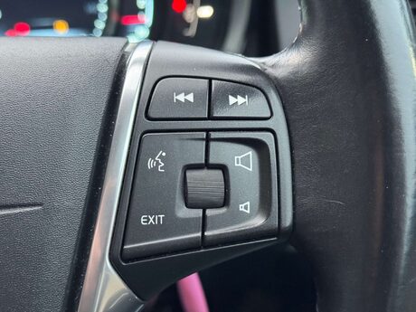 Volvo XC60 2.4 XC60 SE Luxury Nav D5 AWD 4WD 5dr 45