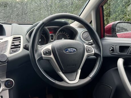Ford Fiesta 1.4 Fiesta Titanium 96 5dr 26