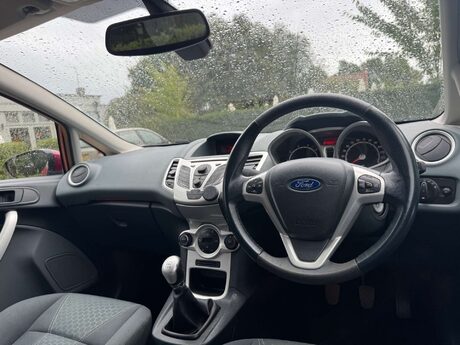 Ford Fiesta 1.4 Fiesta Titanium 96 5dr 12