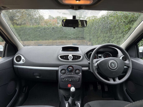 Renault Clio 1.1 Clio Expression+ 16V 5dr 22