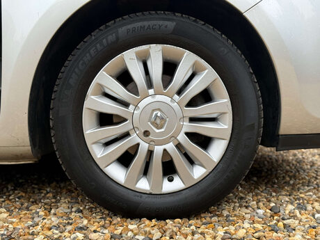 Renault Clio 1.1 Clio Expression+ 16V 5dr 30