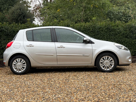 Renault Clio 1.1 Clio Expression+ 16V 5dr 6