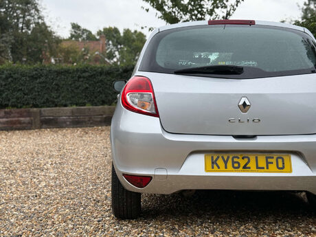 Renault Clio 1.1 Clio Expression+ 16V 5dr 10