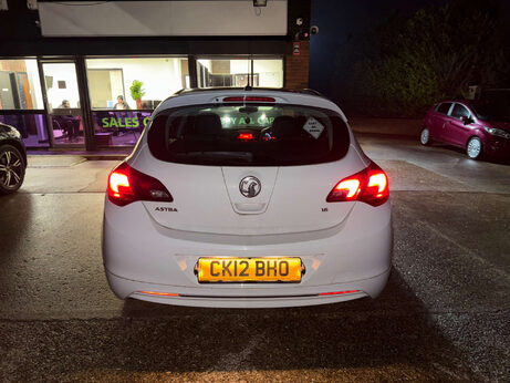 Vauxhall Astra 1.6 Astra SRI VX-Line 5dr 4