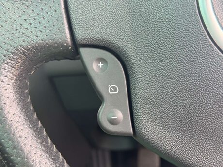 Renault Megane 1.6 Megane Dynamique 2dr 21