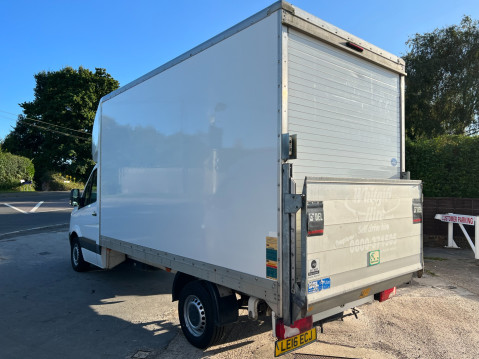 Volkswagen Crafter CR35 TDI C/C 13ft 6in Luton with Tail lift 106,000 Miles 6