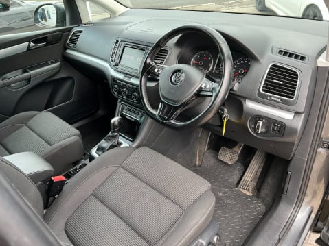 Volkswagen Sharan SE TDI BLUEMOTION TECHNOLOGY DSG 7 Seater 74,000 Miles 12