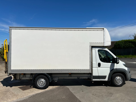 Citroen Relay 35 HEAVY L4 LUTON HDI 13ft 6in with Tail Lift 95,000 Miles 2