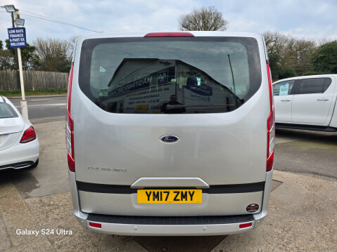 Ford Tourneo Custom 310 TITANIUM L2 H1 TDCI 9 Seater Auto 100,000 Miles 5