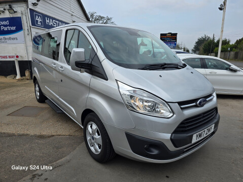 Ford Tourneo Custom 310 TITANIUM L2 H1 TDCI 9 Seater Auto 100,000 Miles 1