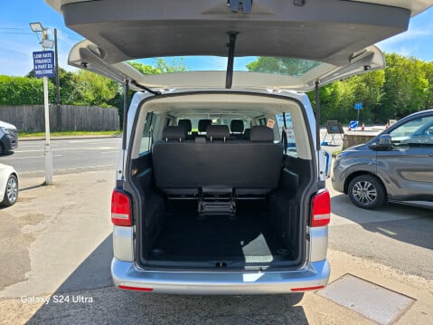 Volkswagen Transporter T30 TDI SHUTTLE SE 9 Seater Auto 138,000 Miles 4