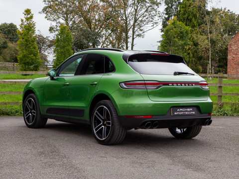 Porsche Macan Mamba Green