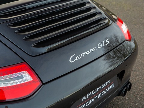 Porsche 911 3.8 997.2 CARRERA GTS 53